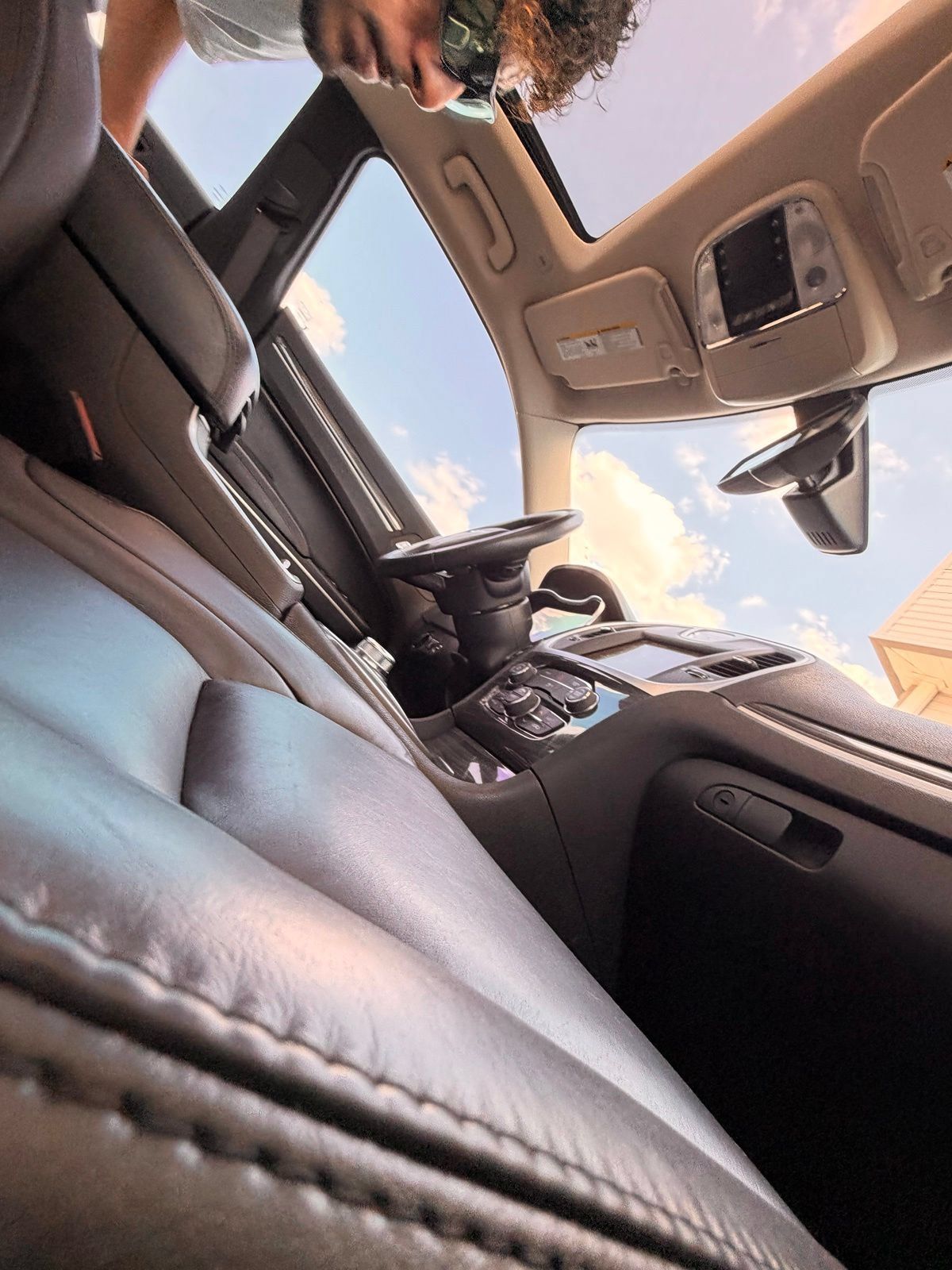 Used 2020 Chrysler 300 Touring L w/ Quick Order Package 2EF RWD image 30