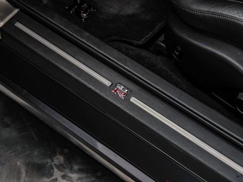 Used 2009 Nissan GT-R Premium image 44