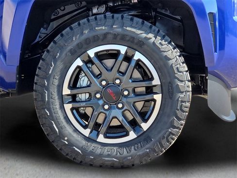 New 2025 Toyota Tacoma TRD Sport image 9
