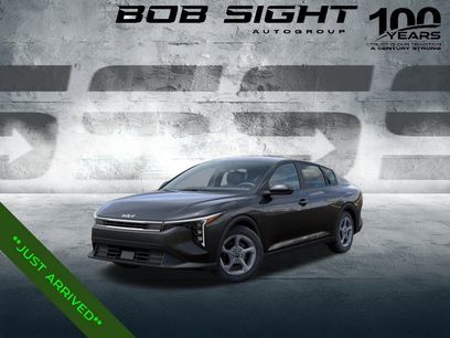 New 2025 Kia K4 LXS