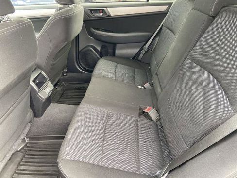 Used 2018 Subaru Outback 2.5i Premium image 21