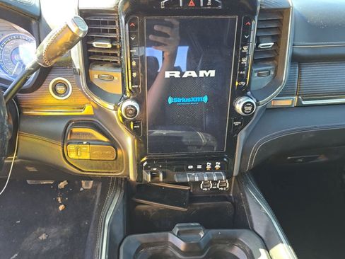 Used 2021 RAM 2500 Limited AWD/4WD image 10