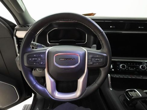 Used 2025 GMC Sierra 1500 Denali w/ Denali Reserve Package image 12