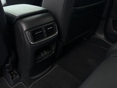 Used 2022 Honda CR-V Touring image 16