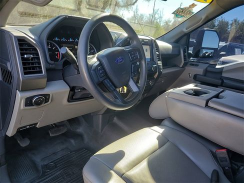 Used 2022 Ford F250 XL w/ STX Appearance Package image 15