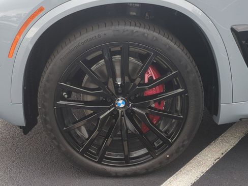 New 2026 BMW X5 xDrive40i w/ M Sport Package image 13