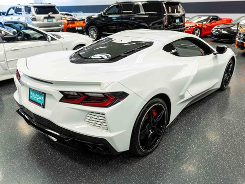 Used 2023 Chevrolet Corvette Stingray Preferred Cpe w/ Z51 Performance Package RWD image 6
