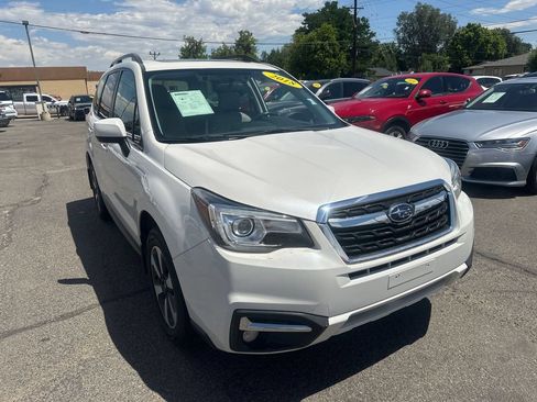 Used 2018 Subaru Forester 2.5i Limited AWD/4WD image 6