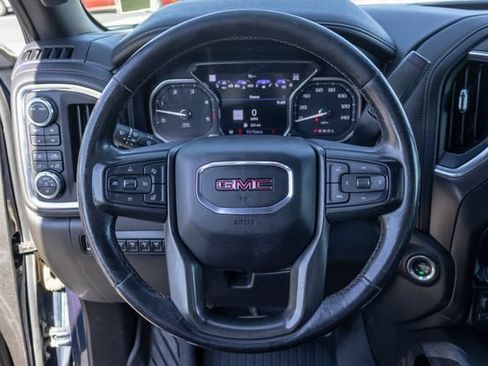 Used 2021 GMC Sierra 2500 AT4 w/ AT4 Preferred Package AWD/4WD image 17