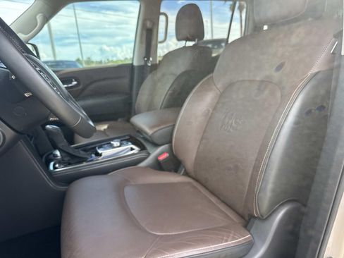 Used 2024 INFINITI QX80 Premium Select w/ Cargo Package AWD/4WD image 19