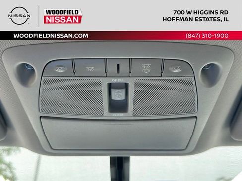 Used 2016 Nissan Murano Platinum w/ Platinum Technology Package AWD/4WD image 37