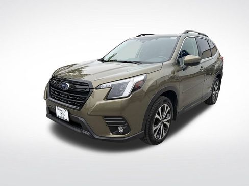 Used 2024 Subaru Forester Limited AWD/4WD image 9