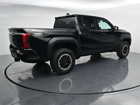 Used 2024 Toyota Tacoma TRD Off-Road AWD/4WD image 8