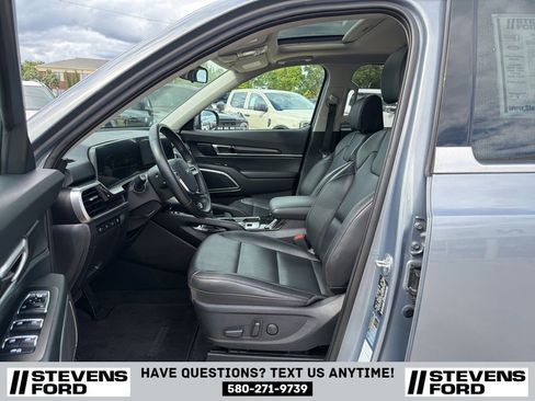 Used 2025 Kia Telluride S AWD/4WD image 13