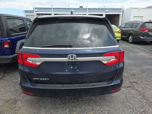 Used 2019 Honda Odyssey EX image 3