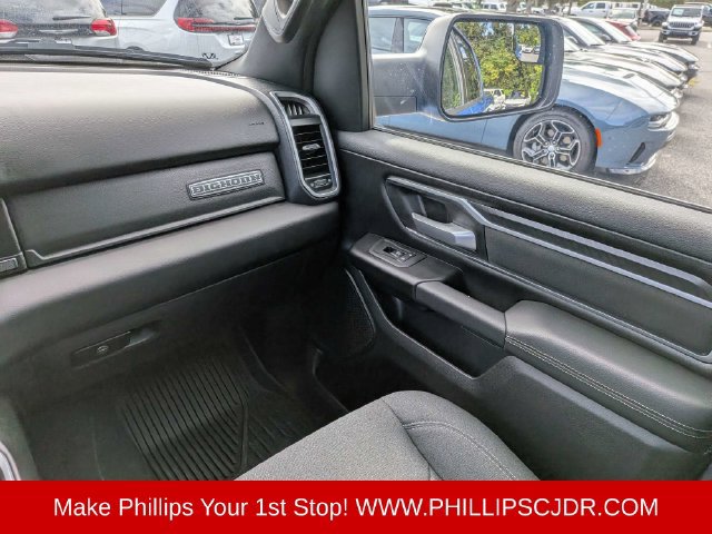 Certified 2025 RAM 1500 Big Horn AWD/4WD image 16