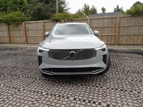 New 2026 Volvo XC90 B6 Plus w/ Protection Package Premier image 2