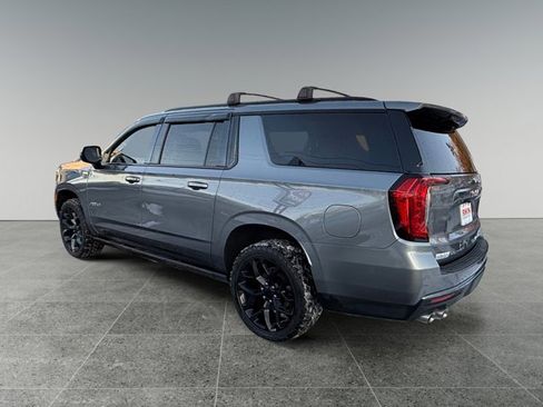 Certified 2022 GMC Yukon XL AT4 image 3