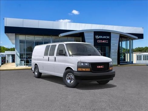 New 2026 GMC Savana 2500 Extended w/ Driver Convenience Package RWD image 1