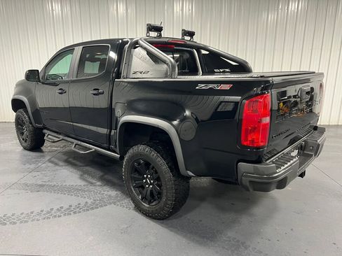 Used 2021 Chevrolet Colorado ZR2 w/ ZR2 Midnight Special Edition image 16