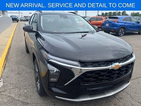 Certified 2024 Chevrolet Trax LT w/ Driver Confidence Package FWD image 6
