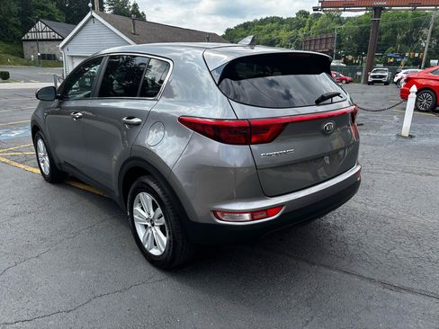 Used 2017 Kia Sportage LX AWD/4WD image 5