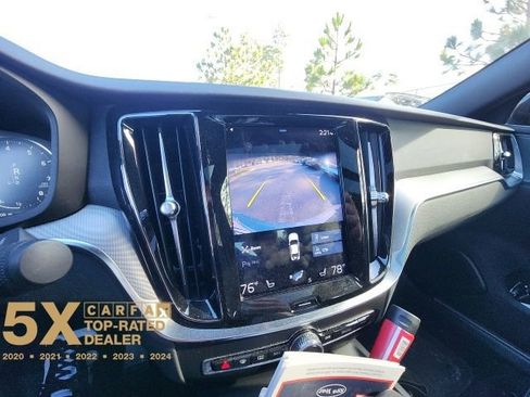 Used 2019 Volvo S60 T6 R-Design image 27