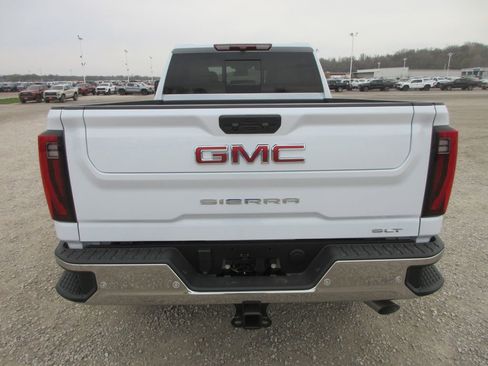 New 2026 GMC Sierra 2500 SLT image 6