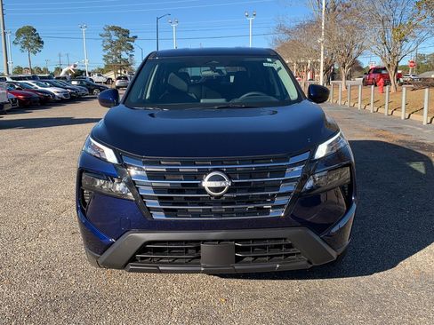 New 2026 Nissan Rogue SV image 3