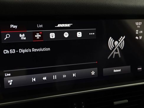 Used 2023 Porsche Cayenne Coupe image 61