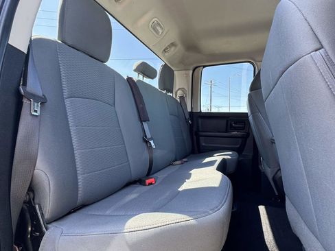 Used 2017 RAM 1500 Express AWD/4WD image 34