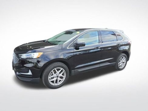 Certified 2024 Ford Edge SEL image 3