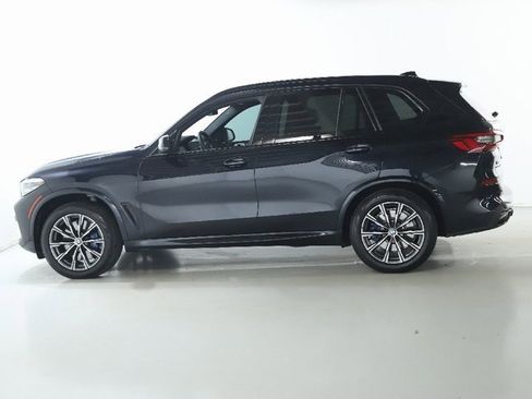 Used 2020 BMW X5 M50i w/ Premium Package image 40