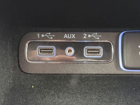 Used 2021 Jeep Grand Cherokee Laredo X image 20