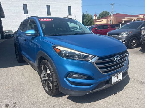 Used 2016 Hyundai Tucson Limited w/ Option Group 03 AWD/4WD image 7