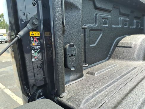New 2026 GMC Sierra 2500 AT4X AWD/4WD image 6