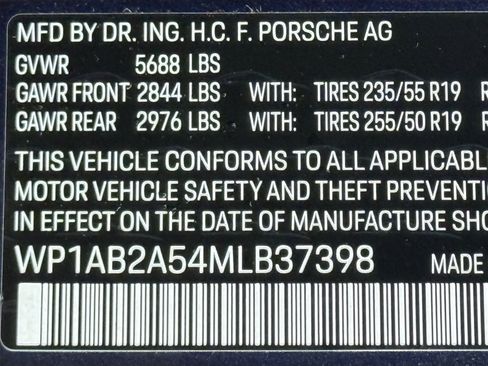 Used 2021 Porsche Macan S image 52