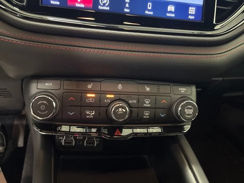 Used 2026 Dodge Durango GT AWD/4WD image 25