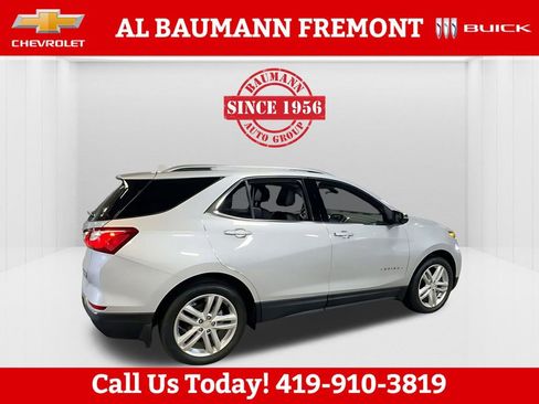 Used 2018 Chevrolet Equinox Premier image 8