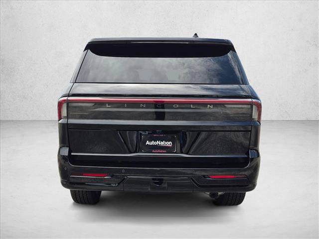 New 2027 Lincoln Navigator Reserve w/ Jet Appearance Package RWD image 9