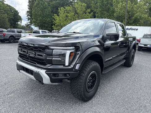 Used 2024 Ford F150 Raptor AWD/4WD image 3