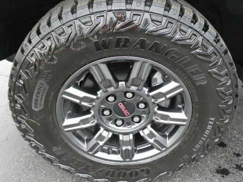 Certified 2026 GMC Sierra 1500 AT4X AWD/4WD image 13