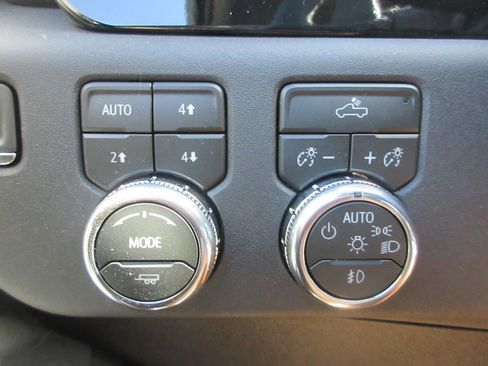 New 2026 GMC Sierra 1500 Elevation AWD/4WD image 17