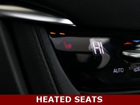 New 2025 Cadillac XT6 Luxury image 17