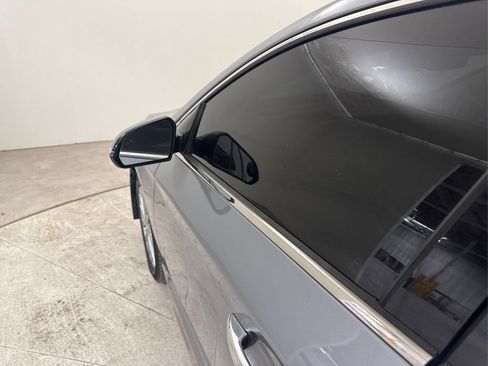 Used 2015 Hyundai Sonata Limited w/ Option Group 06 FWD image 17