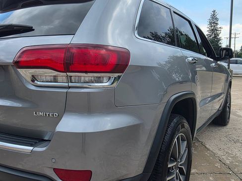 Used 2020 Jeep Grand Cherokee Limited AWD/4WD image 20