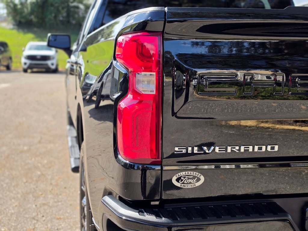 Used 2024 Chevrolet Silverado 1500 RST w/ Texas Edition Plus AWD/4WD image 12
