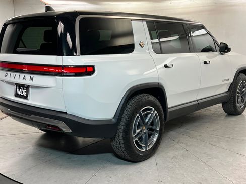 Used 2025 Rivian R1S Adventure image 6