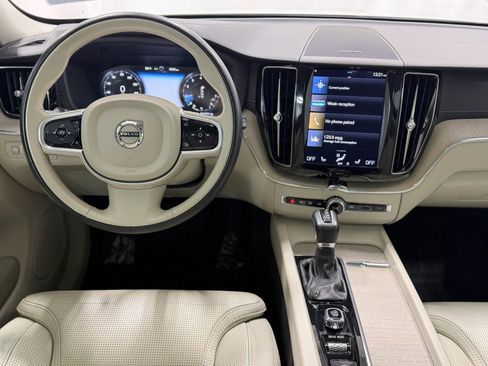 Used 2021 Volvo XC60 T5 Inscription w/ Protection Package FWD image 23