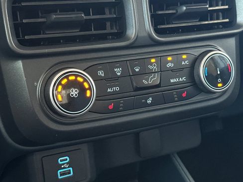 Certified 2024 Ford Maverick XLT w/ XLT Luxury Package FWD image 18